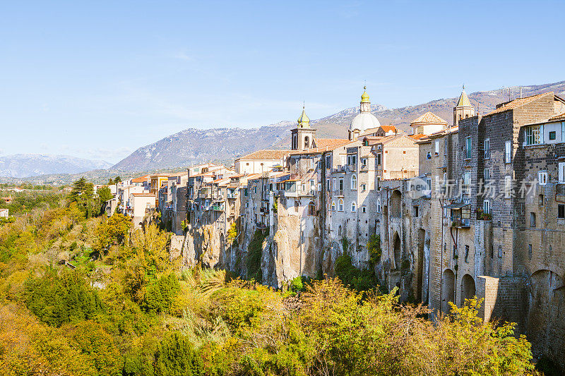 Sant'Agata dei Goti, 坎帕尼亚